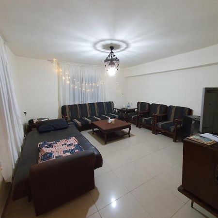 Hotel The Oaks Madaba Exterior foto